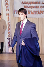              2005.