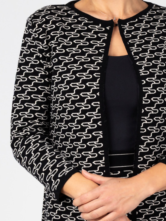 Дамска жилетка тип сако с огледален жакард в черно