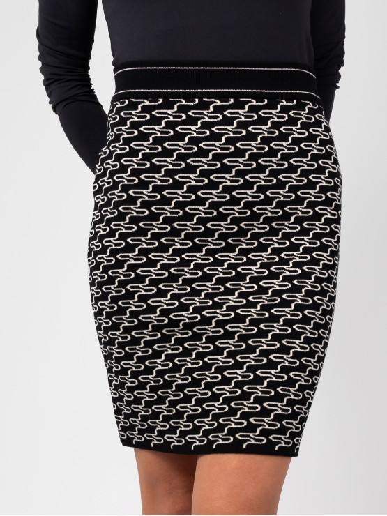 Плетена пола с огледален жакард "Линия"