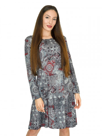 Разкроена рокля с дълъг ръкав Разкроена рокля с дълъг ръкав